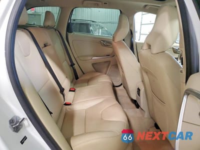 Zdjęcie 11 z 12 samochodu: 2016 VOLVO XC60 T5 PREMIER VIN:YV4612RK6G2837323 - miniatura