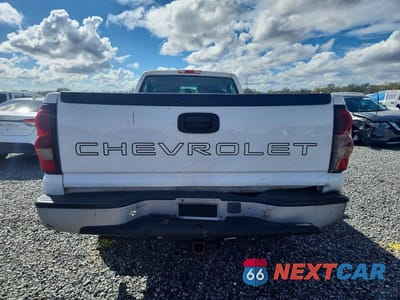 Zdjęcie 6 z 12 samochodu: 2005 CHEVROLET SILVERADO C1500 VIN:1GCEC14V35E273730 - miniatura
