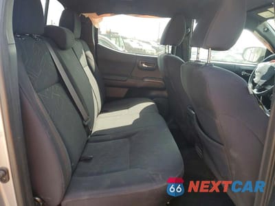 Zdjęcie 10 z 13 samochodu: 2017 TOYOTA TACOMA TRD OFF-ROAD VIN:3TMCZ5AN0HM090740 - miniatura