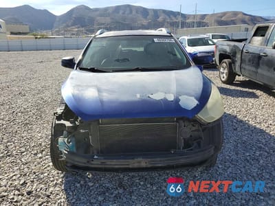 Piąte zdjęcie samochodu w środku: 2011 HYUNDAI TUCSON GLS VIN:KM8JU3AC8BU155857 - miniatura