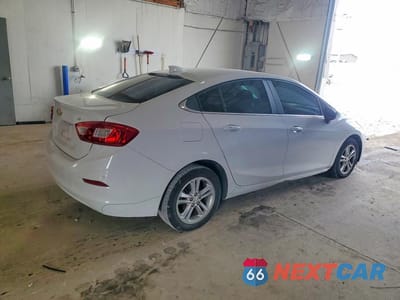 Trzecie zdjęcie samochodu z tyłu: 2017 CHEVROLET CRUZE LT VIN:1G1BE5SM4H7258427 - miniatura