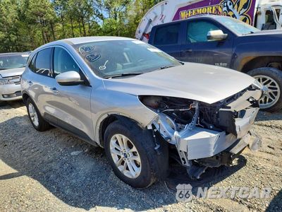 Czwarte zdjęcie samochodu z boku: 2020 FORD ESCAPE SE VIN:1FMCU0G69LUC41558 - miniatura