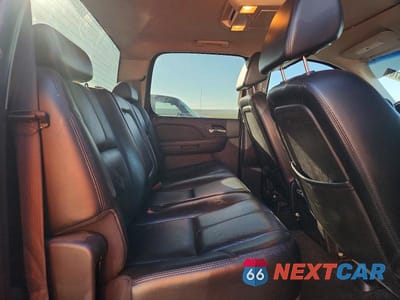 Zdjęcie 10 z 12 samochodu: 2007 CHEVROLET SILVERADO K1500 CREW CAB VIN:3GCEK13MX7G503321 - miniatura