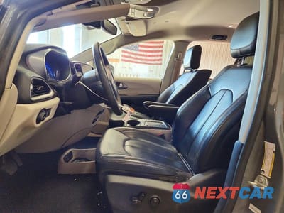 Zdjęcie 7 z 12 samochodu: 2022 CHRYSLER PACIFICA TOURING L VIN:2C4RC1BG4NR157560 - miniatura