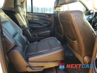 Zdjęcie 10 z 12 samochodu: 2018 CHEVROLET SUBURBAN C1500 PREMIER VIN:1GNSCJKC8JR113051 - miniatura