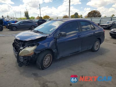 2007 TOYOTA YARIS BASE JTDBT923771184580 - główne zdjęcie licytacji z USA - miniatura