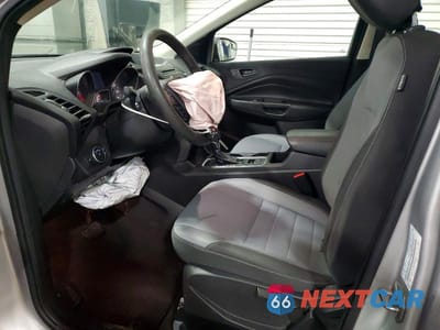 Zdjęcie 7 z 12 samochodu: 2018 FORD ESCAPE S VIN:1FMCU0F76JUD37204 - miniatura