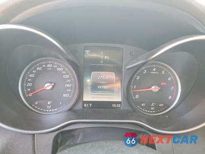 Zdjęcie 9 z 11 samochodu: 2016 MERCEDES-BENZ C 300 4MATIC VIN:55SWF4KB3GU161323 - miniatura