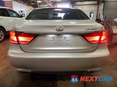 Zdjęcie 6 z 11 samochodu: 2015 LEXUS LS 460 BASE VIN:JTHCL5EF5F5024366 - miniatura