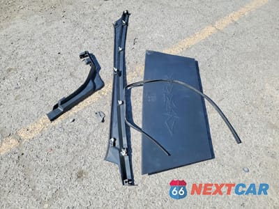 Zdjęcie 13 z 14 samochodu: 2024 TESLA CYBERTRUCK VIN:7G2CEHED2RA005007 - miniatura