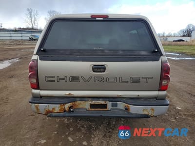 Zdjęcie 6 z 11 samochodu: 2003 CHEVROLET SILVERADO C1500 VIN:1GCEC14X13Z106578 - miniatura