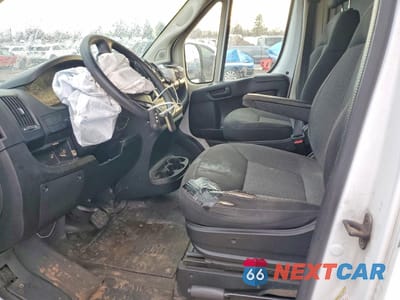 Zdjęcie 7 z 13 samochodu: 2018 RAM PROMASTER 3500 DELIVERY VAN VIN:3C6URVJG8JE152379 - miniatura