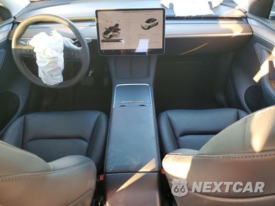 Zdjęcie 8 z 14 samochodu: 2025 TESLA MODEL Y VIN:7SAYGDED5SF223532 - miniatura