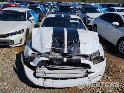 Piąte zdjęcie samochodu w środku: 2014 FORD MUSTANG VIN:1ZVBP8AM7E5275313 - miniatura