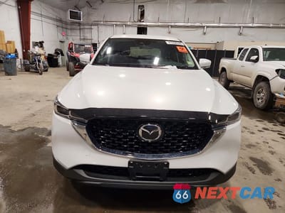 Piąte zdjęcie samochodu w środku: 2023 MAZDA CX-5 SELECT VIN:JM3KFBBM8P0218319 - miniatura