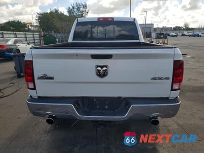 Zdjęcie 6 z 12 samochodu: 2015 RAM 1500 SLT VIN:1C6RR7GT8FS640919 - miniatura