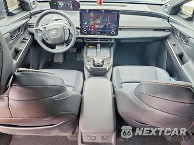 Zdjęcie 8 z 13 samochodu: 2026 TOYOTA BZ VIN:JTMBDAFB5TA001722 - miniatura