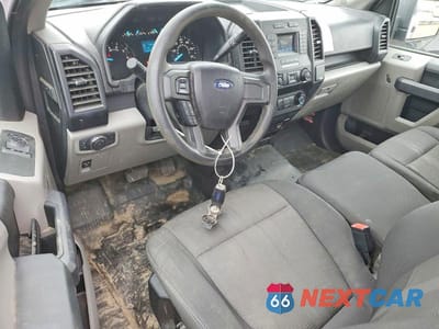 Zdjęcie 8 z 12 samochodu: 2019 FORD F150 VIN:1FTMF1C52KKD38830 - miniatura