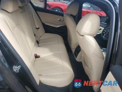 Zdjęcie 10 z 12 samochodu: 2019 BMW 330I VIN:WBA5R1C52KFH26810 - miniatura