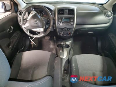 Zdjęcie 8 z 12 samochodu: 2016 NISSAN VERSA 1.6 SV VIN:3N1CN7AP5GL862715 - miniatura