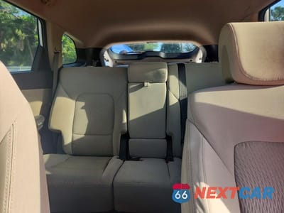 Zdjęcie 10 z 12 samochodu: 2013 HYUNDAI SANTA FE GLS VIN:KM8SM4HF2DU014389 - miniatura