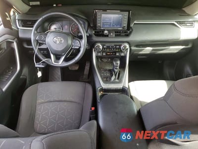 Zdjęcie 8 z 13 samochodu: 2021 TOYOTA RAV4 XLE VIN:JTMP1RFVXMD073233 - miniatura