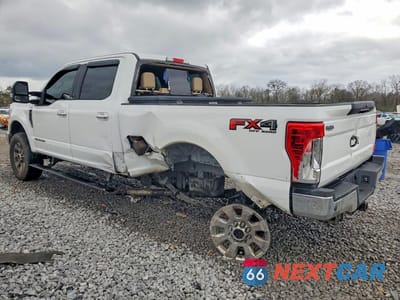 Drugie zdjęcie samochodu z przodu: 2017 FORD F250 SUPER DUTY VIN:1FT7W2BTXHEC60355 - miniatura