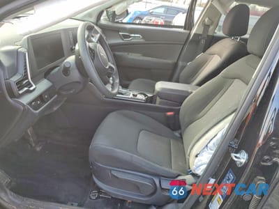 Zdjęcie 7 z 13 samochodu: 2025 KIA SPORTAGE LX VIN:KNDPU3DF2S7386885 - miniatura