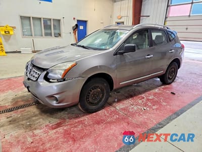 2015 NISS ROGUE SELECT JN8AS5MV3FW754408 - główne zdjęcie licytacji z USA - miniatura