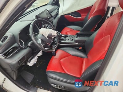 Zdjęcie 7 z 14 samochodu: 2021 TOYOTA HIGHLANDER XSE VIN:5TDJZRBH3MS132187 - miniatura