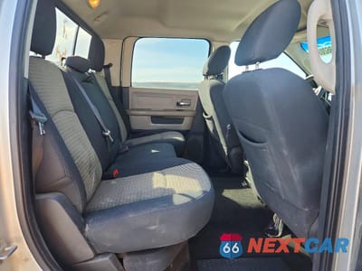 Zdjęcie 10 z 13 samochodu: 2012 DODGE RAM 3500 SLT VIN:3C63D3HL0CG148822 - miniatura