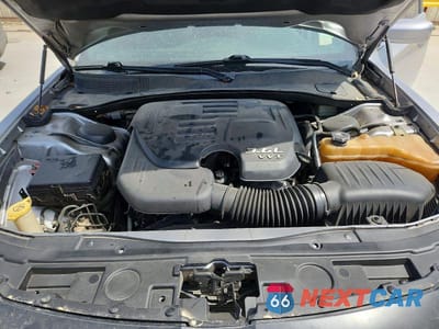 Zdjęcie 11 z 12 samochodu: 2014 CHRYSLER 300 VIN:2C3CCAAG8EH343569 - miniatura