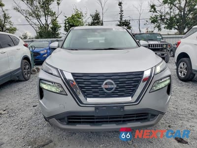 Piąte zdjęcie samochodu w środku: 2023 NISSAN ROGUE SV VIN:JN8BT3BB4PW195838 - miniatura