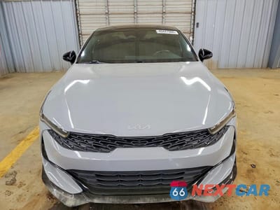 Piąte zdjęcie samochodu w środku: 2023 KIA K5 GT VIN:5XXG44J87PG175885 - miniatura