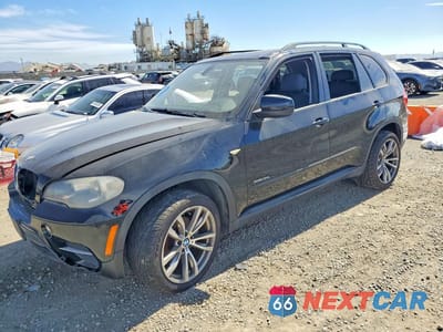 2013 BMW X5 XDRIVE35I 5UXZV4C55D0E09934 - główne zdjęcie licytacji z USA - miniatura