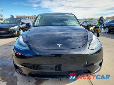 Piąte zdjęcie samochodu w środku: 2024 TESLA MODEL Y VIN:7SAYGDED4RF051939 - miniatura