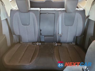 Zdjęcie 10 z 13 samochodu: 2016 GMC TERRAIN SLE VIN:2GKALMEK1G6338459 - miniatura