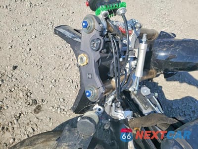 Zdjęcie 7 z 8 samochodu: 2007 SUZUKI GSX-R600 VIN:JS1GN7DA272109290 - miniatura