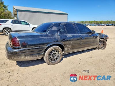 Trzecie zdjęcie samochodu z tyłu: 2008 FORD CROWN VICTORIA POLICE INTERCEPTOR VIN:2FAFP71V48X141603 - miniatura