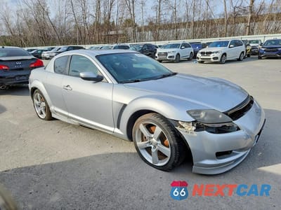 Czwarte zdjęcie samochodu z boku: 2004 MAZDA RX8 VIN:JM1FE17N240138535 - miniatura