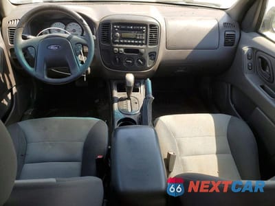 Zdjęcie 8 z 13 samochodu: 2006 FORD ESCAPE XLS VIN:1FMYU02ZX6KA98904 - miniatura