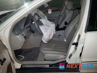 Zdjęcie 7 z 14 samochodu: 2006 MERCEDES-BENZ C 280 VIN:WDBRF54H06A900692 - miniatura