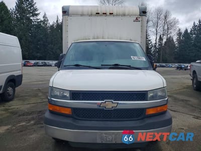 Piąte zdjęcie samochodu w środku: 2014 CHEV EXPRESS G3500 VIN:1GB3G3BG8E1204300 - miniatura