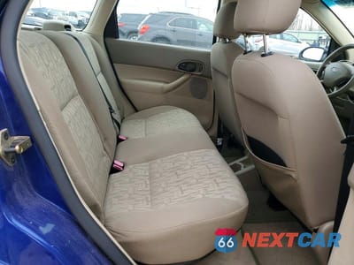 Zdjęcie 10 z 12 samochodu: 2005 FORD FOCUS ZXW VIN:1FAFP36N25W231518 - miniatura