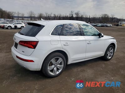 Trzecie zdjęcie samochodu z tyłu: 2019 AUDI Q5 PREMIUM PLUS VIN:WA1BNAFY6K2072917 - miniatura