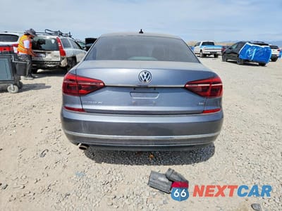 Zdjęcie 6 z 12 samochodu: 2017 VOLKSWAGEN PASSAT SE VIN:1VWBT7A37HC063248 - miniatura