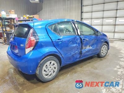 Trzecie zdjęcie samochodu z tyłu: 2016 TOYOTA PRIUS C ONE VIN:JTDKDTB30G1117992 - miniatura