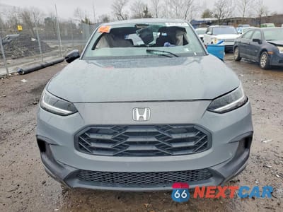 Piąte zdjęcie samochodu w środku: 2024 HONDA HR-V SPORT VIN:3CZRZ2H56RM737670 - miniatura