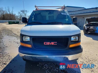 Piąte zdjęcie samochodu w środku: 2017 GMC SAVANA 3500 CARGO UTILITY / SERVICE VAN VIN:1GTZ7GFGXH1242963 - miniatura