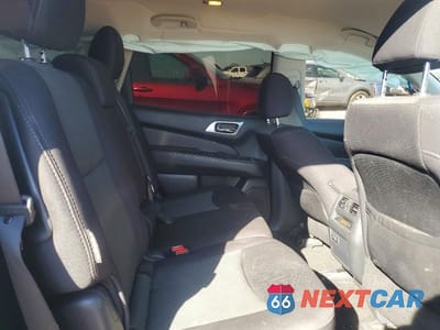 Zdjęcie 10 z 12 samochodu: 2020 NISSAN PATHFINDER SV VIN:5N1DR2BM4LC608105 - miniatura